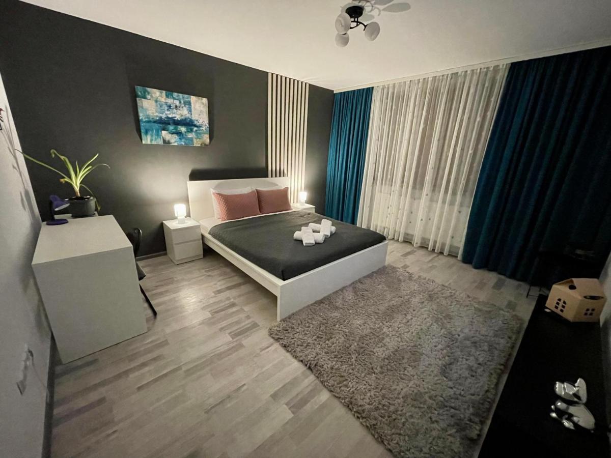Royal Apartment Braşov Exteriör bild